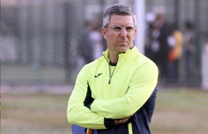 بابافاسيليو: الزمالك يظل فريقا كبيرا.. والفوز عليه يمنحنا دفعة معنوية للبقاء في الدوري