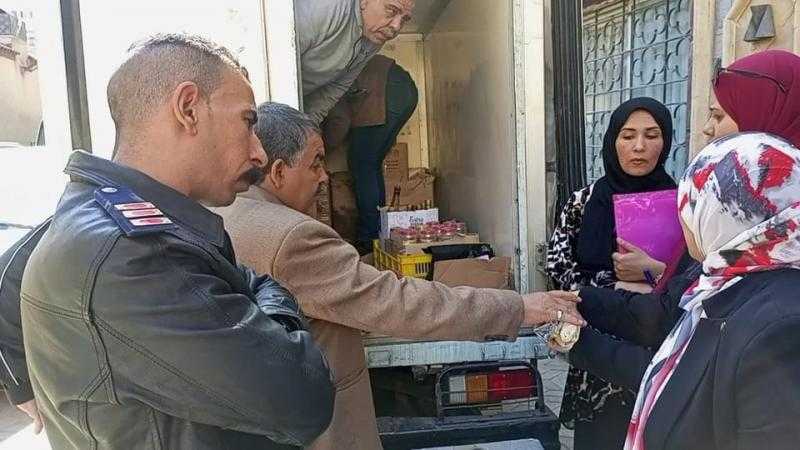 ضبط لحوم ومنتجات غدائية مجهولة المصدر وإحالة الواقعة للنيابة في بلقاس