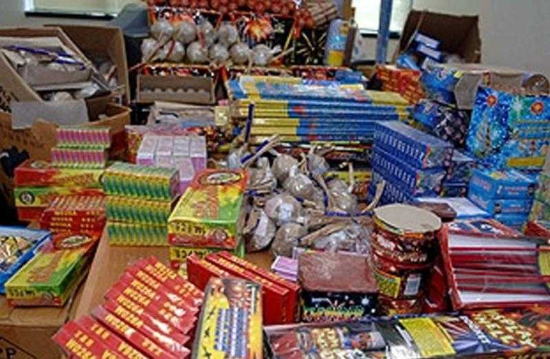 ضبط 11 ألف صاروخ ألعاب نارية في الغربية