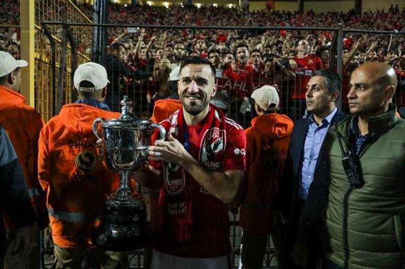 على معلول بعد التتويج بالكأس : فخور بالتواجد في الأهلي