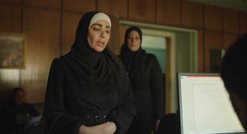 الحلقة الخامسة من ”تحت الوصاية”.. المدرسة ترفض قبول نجل حنان ويتم القبض على شقيقتها