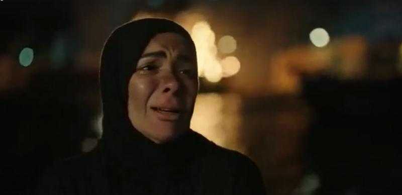 تحت الوصاية الحلقة الأخيرة.. الصيادون يشعلون النار في مركب منى زكي