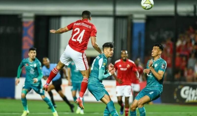 الأهلي يهزم الرجاء المغربي بثنائية ويضع قدما في قبل نهائي أبطال أفريقيا