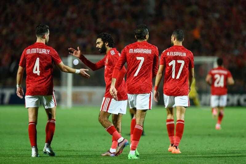 جلسات استشفائية للاعبي الأهلي في فندق الإقامة بالإمارات استعدادا للسوبر