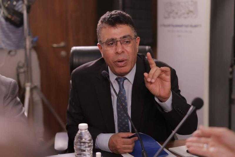 عماد الدين حسين: كل القضايا المطروحة في الحوار الوطني مهمة