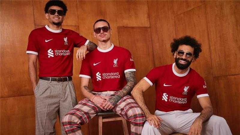 ليفربول يعلن عن قميصه للموسم الجديد