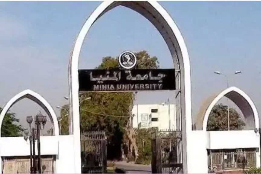 رئيس جامعة المنيا يتفقد المستشفى الثلاثي الجامعي ووحدة الرعاية الأولية لطب الأسرة