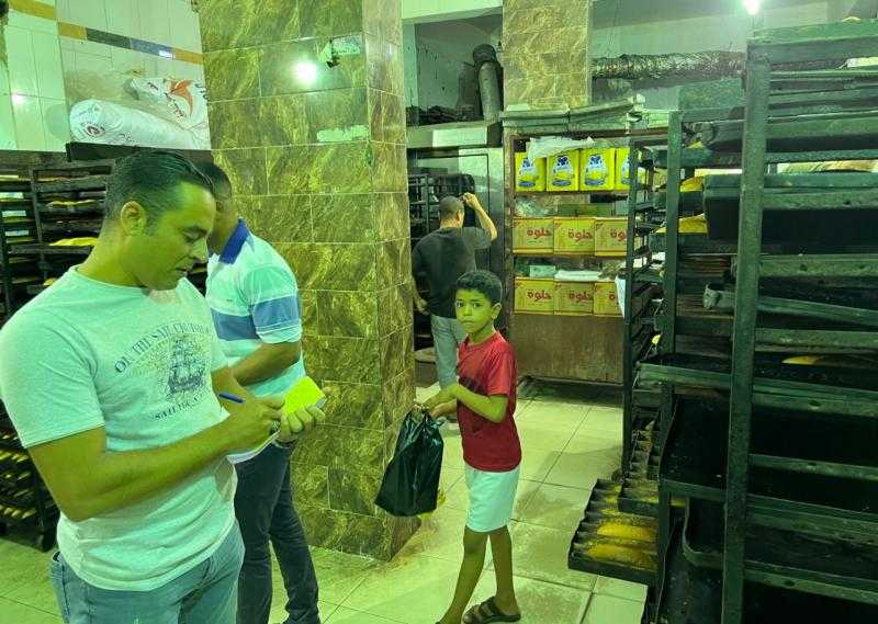 تحرير 15 محضرًا لتجار فى شبراخيت بالبحيرة