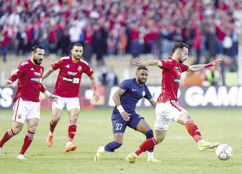 الأهلي يعزز صدارته للدوري بفوزه على انبي بهدفين نظيفين