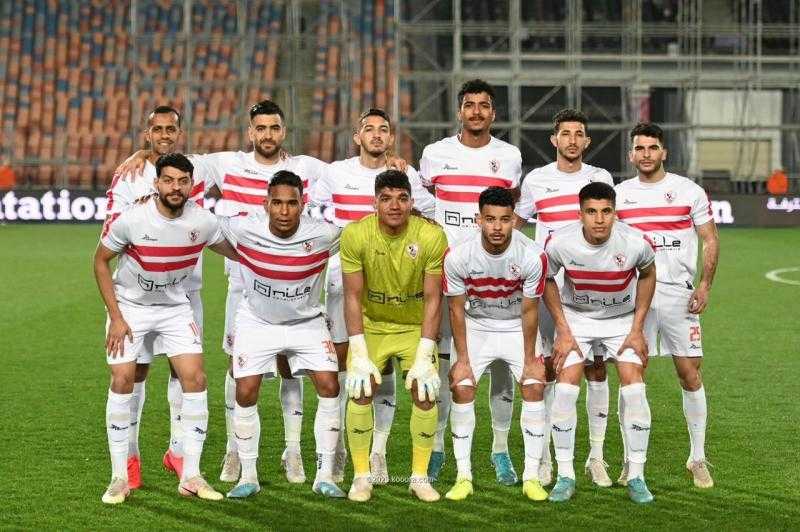 انتظام اللاعبين العائدين من الإصابة في صفوف الزمالك تمهيدا لمشاركتهم في مباراة الطلائع