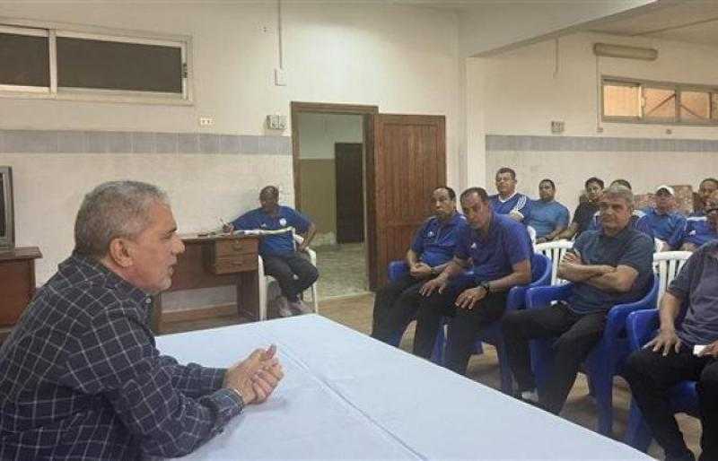 رضوان يجتمع بمدربي قطاع الناشئين بالمقاولون قبل يومين من انطلاق الاختبارات