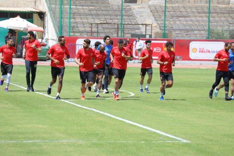 قرار هام من الأهلي قبل سفر فريق الكرة إلى المغرب