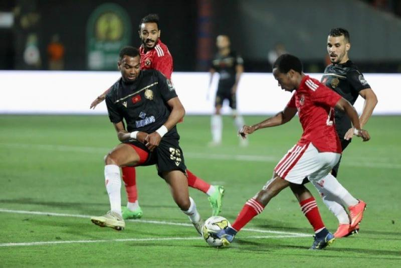 شادي محمد: أطالب لاعبي الأهلي بعدم التركيز مع الحكم.. وأحذر من لدغة الوداد