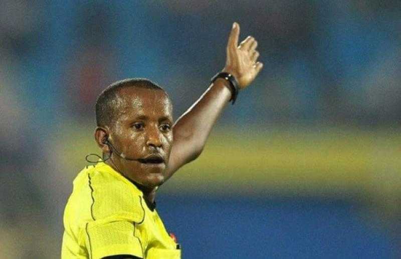 الكاف يجدد الثقة في تسيمبا حكمًا لمباراة الأهلي والوداد