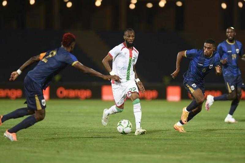الرأس الأخضر تقسو على بوركينا فاسو بثلاثية وتصعد لنهائيات أمم أفريقيا 2023