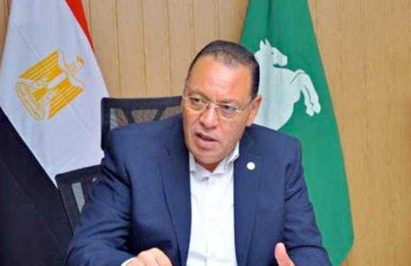 محافظ الشرقية: إيقاف العاملين المقصرين عن العمل بالوحدتين المحليتين بالصوالح والرحمانية