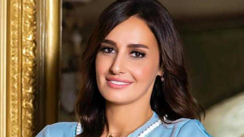 حلا شيحة تشارك جمهورها مقطع فيديو للحظة مجنونة