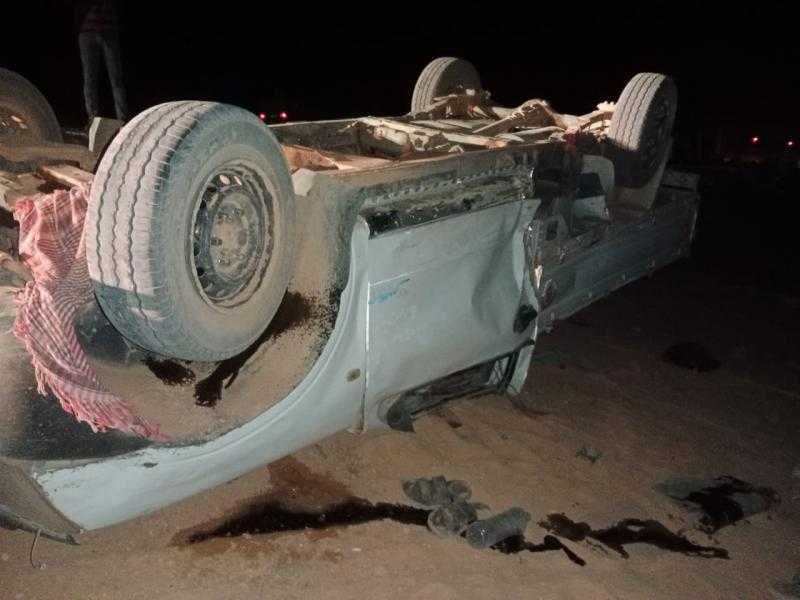 إصابة 8 أشخاص في انقلاب سيارة ربع نقل بأسوان