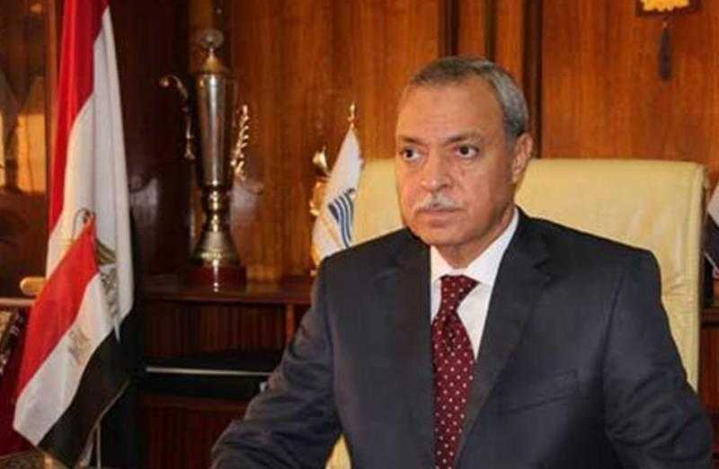 محافظ القليوبية يتفقد مبادرة ”100 يوم صحة” بمدينة بنها