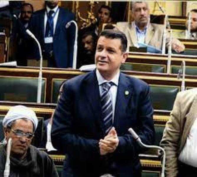رئيس حقوق النواب يستعرض إنجازات اللجنة خلال دور الانعقاد الثالث