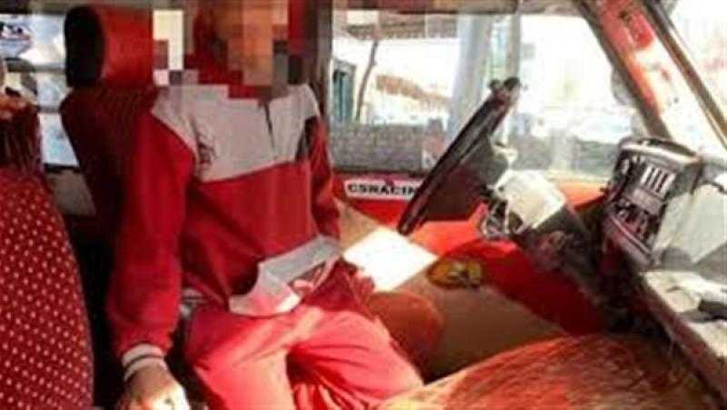 كشف ملابسات منشور لصورة طفل يقود سيارة ميكروباص بالقاهرة