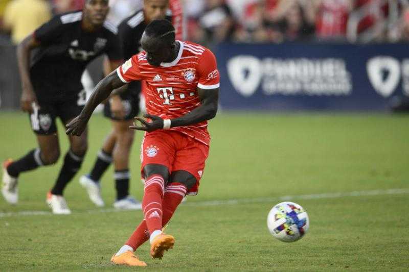 النصر السعودي يدخل في مفاوضات مبدئية لضم ساديو ماني