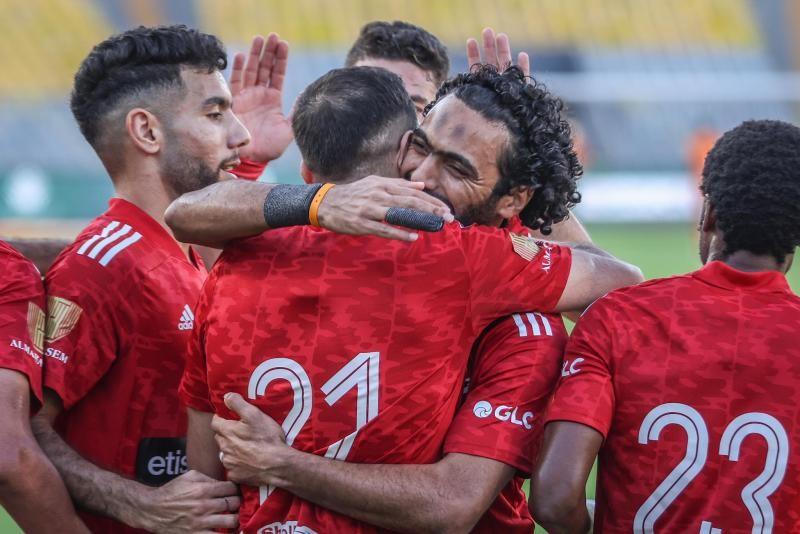 الأهلي يواصل انتصاراته برباعية جديدة في المقاولون العرب بالدوري