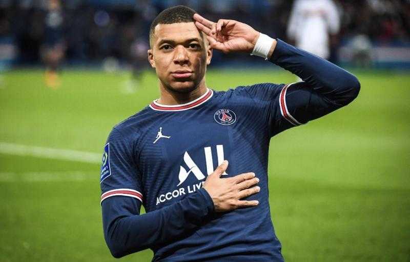 مبابي يحسم موقفه من الاحتراف في الدوري السعودي