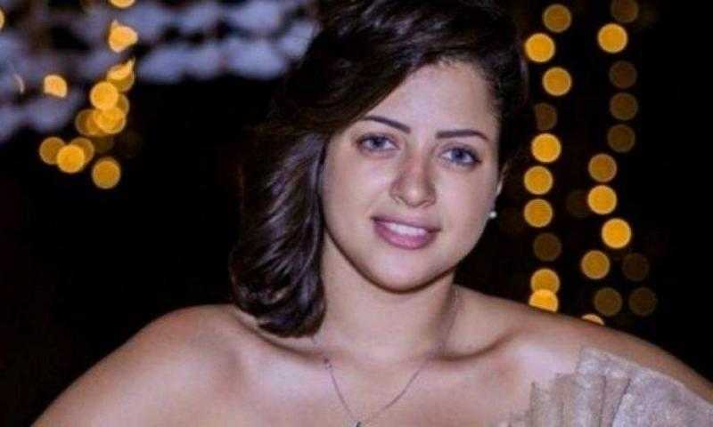 منى فاروق توجه رسالة للمنتجين: من كان منكم بلا خطيئة فليرجمني بحجر