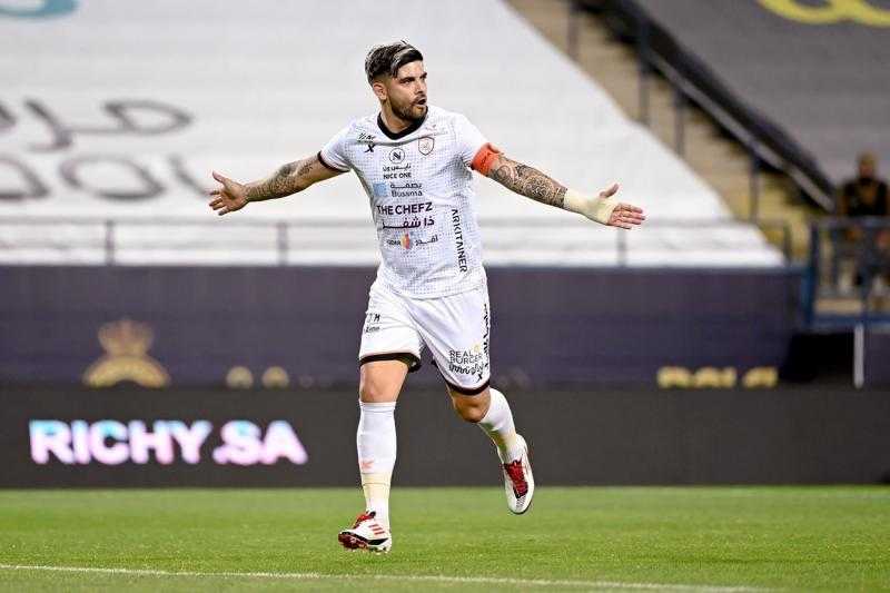 الشباب السعودي يتقدم على الزمالك بهدف دون رد في الشوط الأول