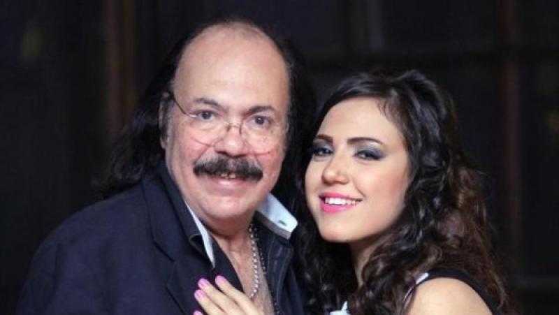 بعد شائعة وفاته مقتولا.. ابنة طلعت زكريا: سيبوا الراجل ميت في حاله