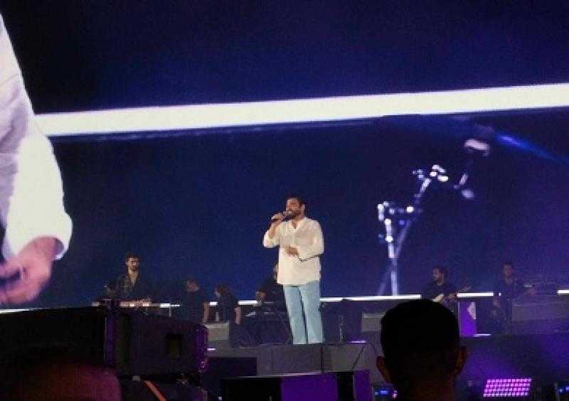 هلا رشدي تشارك حميد الشاعري غناء «عودة» في حفل العلمين