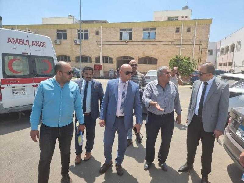 النيابة الإدارية تعاين موقع حريق شب بمستشفى دمياط الجامعي