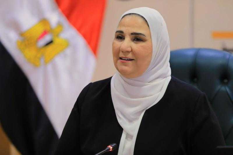 محافظ شمال سيناء يستقبل وزيرة التضامن الاجتماعي لتفقد أعمال التمكين الاقتصادي