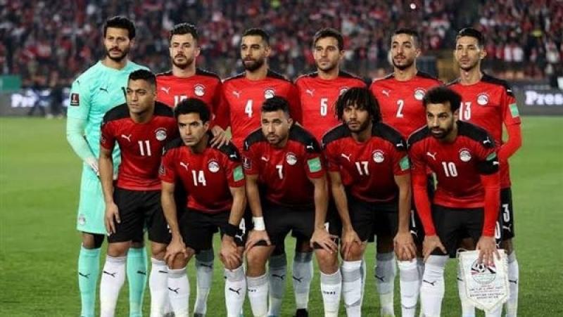 فيتوريا يدرس مواجهة الجزائر وديًا.. ويجتمع مع معاونيه لوضع «خارطة الطريق»
