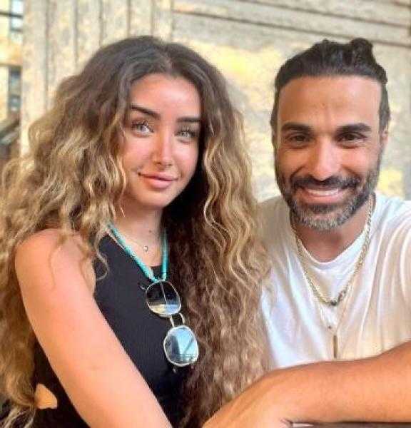 أحمد فهمي: هنا الزاهد موهبة جبارة وأصبحت من نجوم الصف الأول