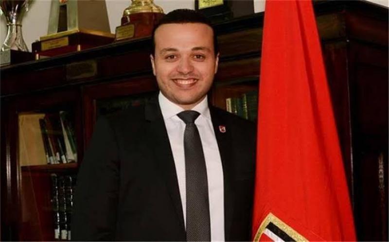 عضو مجلس إدارة الأهلي: أتمنى للزمالك الخروج من النفق المظلم