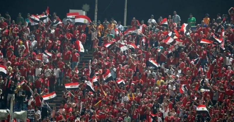10 آلاف مشجع في مباريات الدور الأول للدوري الممتاز