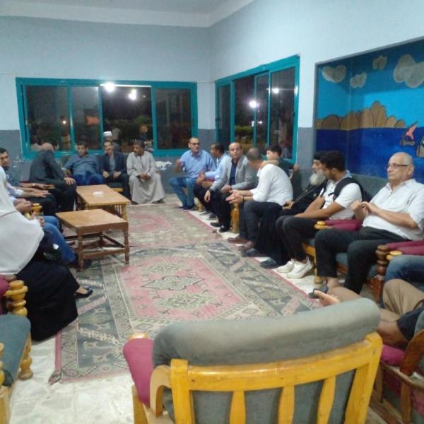 ”المصريين الأحرار” يلتقي القيادات التنفيذية والشعبية بمركز بدر للانضمام للحملة الشعبية لدعم ترشح السيسي