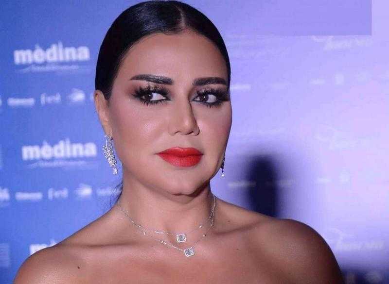 رانيا يوسف تستعين بخاصية إغلاق التعليقات على إنستجرام بعد هجوم عليها بسبب فستان جريء