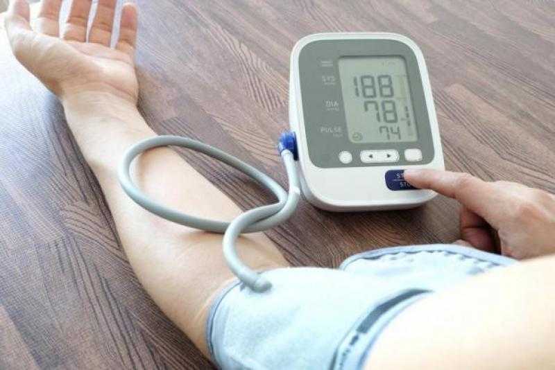 أصعب مرض يُشخص.. حسام موافي يكشف سرًا خطيرًا بشأن الضغط