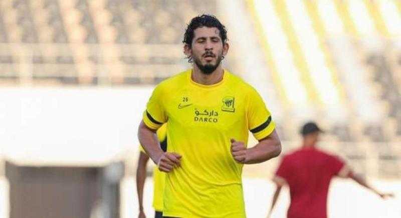أحمد حجازي ينصح نجم اتحاد جدة بإجراء عملية الرباط الصليبي في لندن