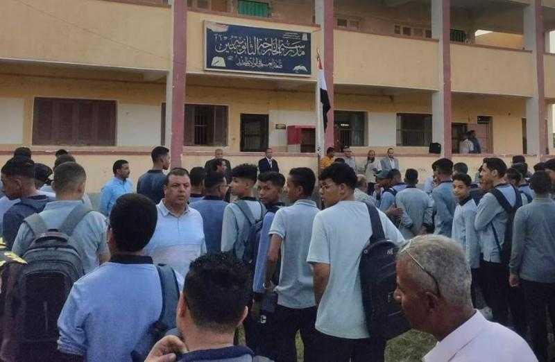 496 مدرسة تفتح أبوابها لاستقبال تلاميذ المدارس بالوادي الجديد| صور