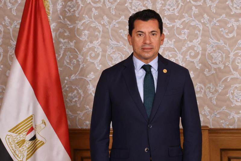 وزير الرياضة يهنئ نظيره المغربي على استضافة بلاده لمنافسات كأيس العالم
