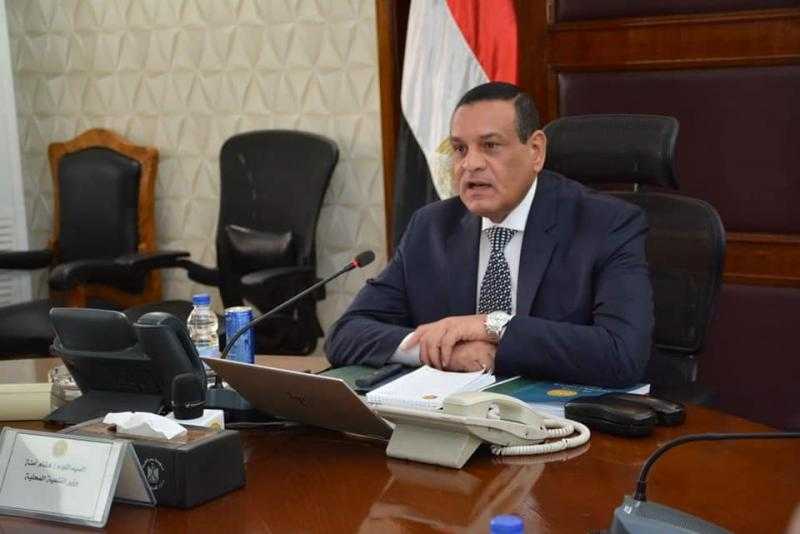 وزير التنمية المحلية يُوجه فريق عمل سند الخير بتنفيذ مبادرة تخفيض أسعار السلع الأساسية بدءًا من السبت المقبل