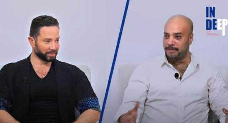 حاتم صلاح يكشف مفاجأة: أهلي صعايدة هربوا إلى الإسكندرية عشان عليهم ”ثأر”