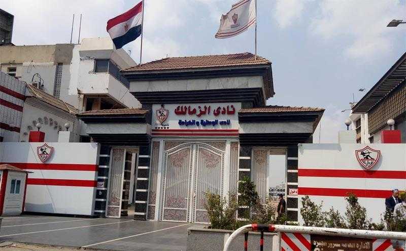 انتخابات الزمالك.. حضور كثيف مبكر لأعضاء الجمعية العمومية مع بدء التسجيل