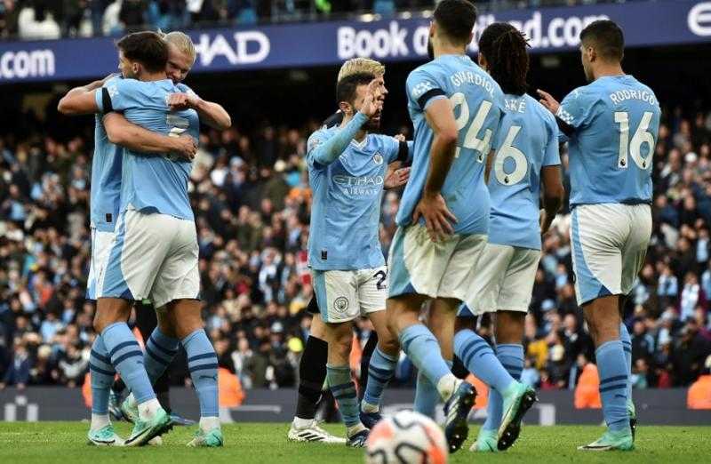 مانشستر سيتي يفوز على إيفرتون ويعتلي صدارة الدوري الإنجليزي مؤقتا