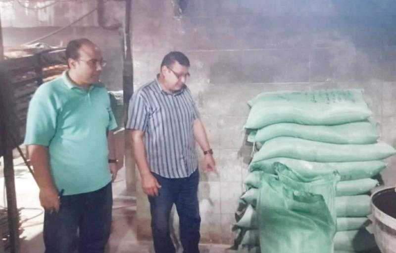 تحرير 121 محضرا في حملة تموينية على الأسواق والمخابز بسوهاج