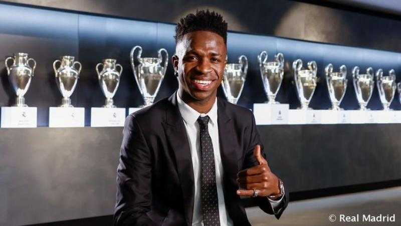 فينيسيوس: لدي علاقة خاصة مع جماهير ريال مدريد.. وبيريز منحني الثقة